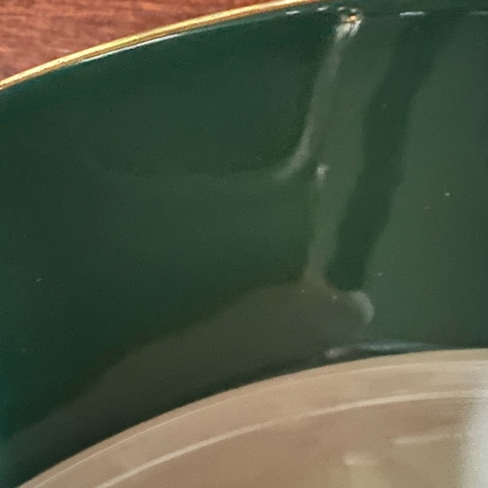 Lifetime China Co. 10” Teal Dinner Plate. “Cameo” Pattern. Gold Rimmed. - Picture 4 of 11